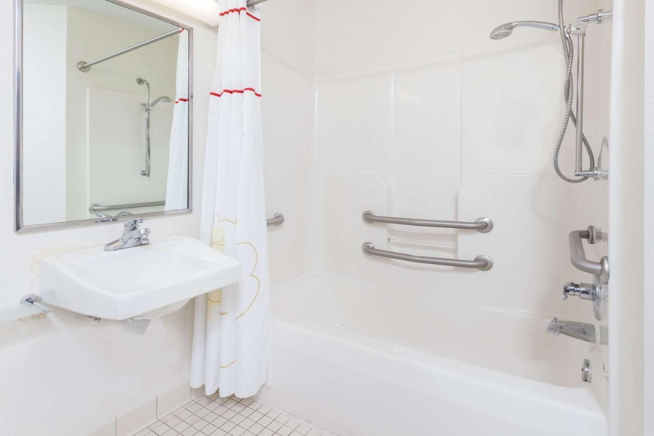 Mainstay Suites Louisville Jeffersontown ภายนอก รูปภาพ
